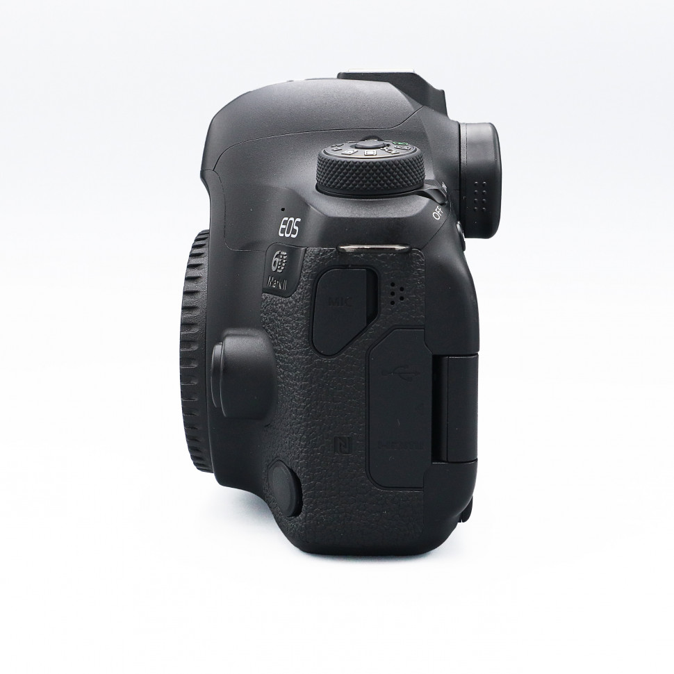 Canon EOS 6D II body (32000 кадров)