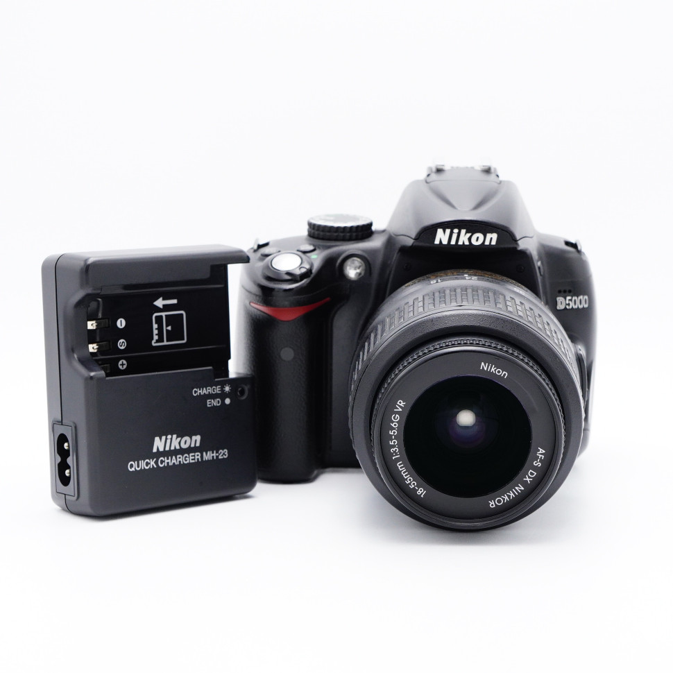 Nikon D5000 kit 18-55 VR (55.000 кадров)