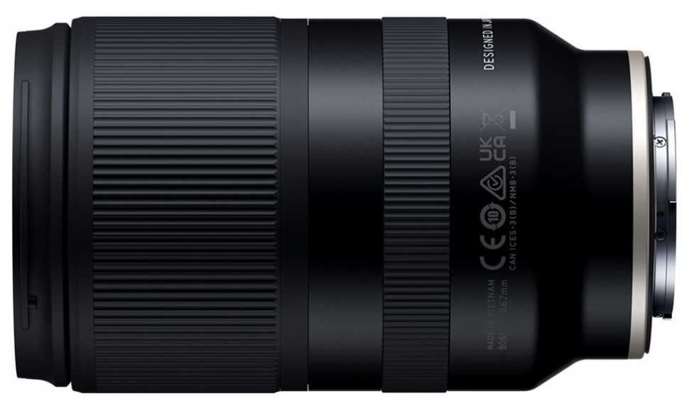 Линза Tamron 18-300mm f/3.5-6.3 Di III-A VC VXD Sony E