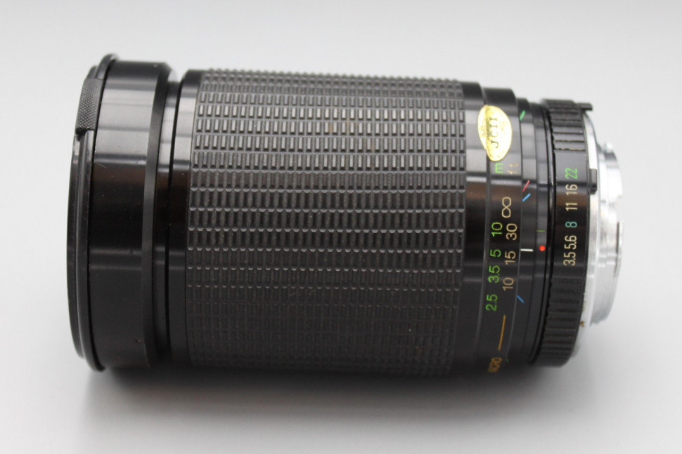 Vivitar MC Macro 28-200mm f/ 3.5-5.3 Minolta MD