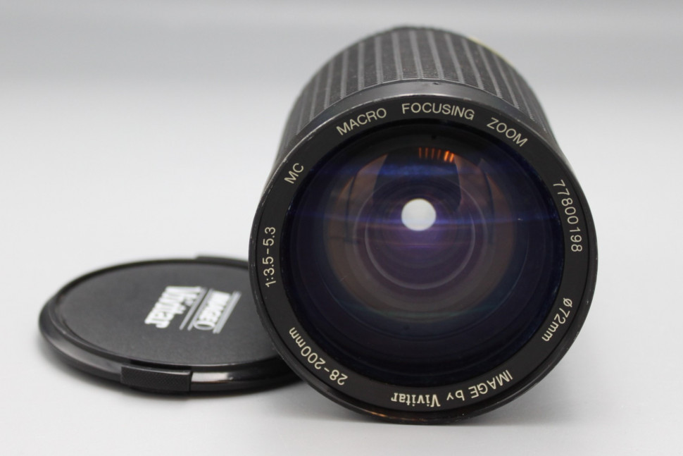 Vivitar MC Macro 28-200mm f/ 3.5-5.3 Minolta MD