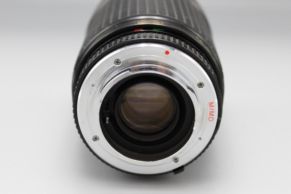 Vivitar MC Macro 28-200mm f/ 3.5-5.3 Minolta MD
