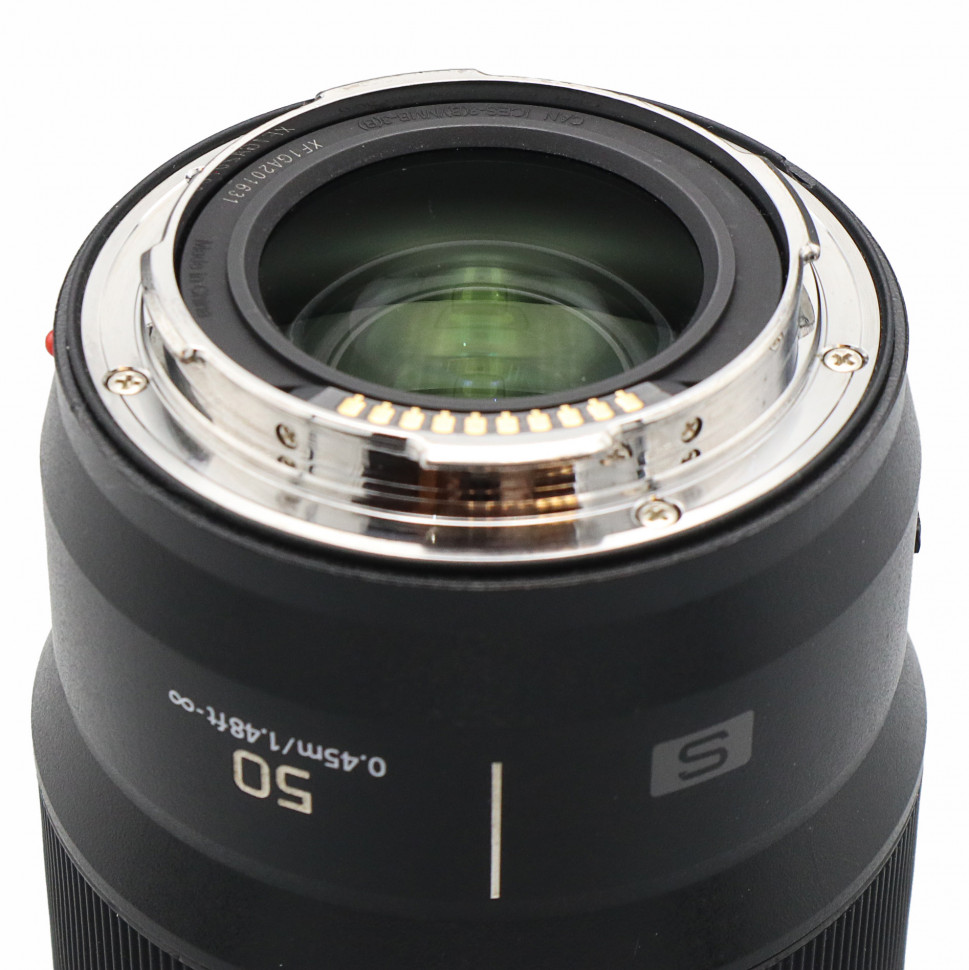 Panasonic Lumix S 50mm f/1.8 (состояние 3)
