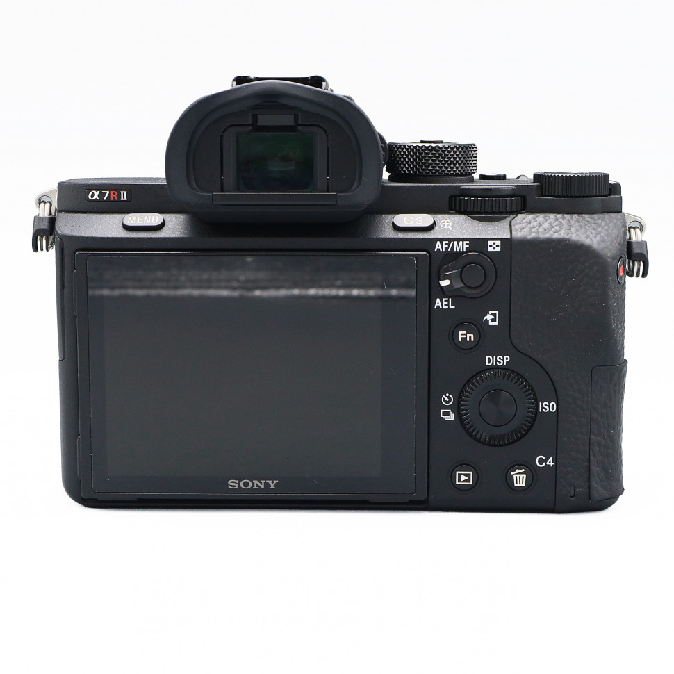 Sony α7R II (109000 кадров)