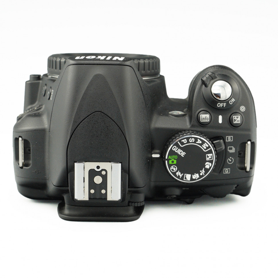 Nikon D3100 (3.000 кадров)