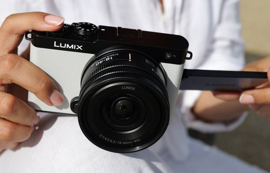 Фотоаппарат Panasonic Lumix S9 Body белый