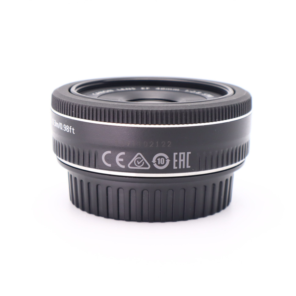 Canon EF 40mm F/2.8 STM  (состояние 5)