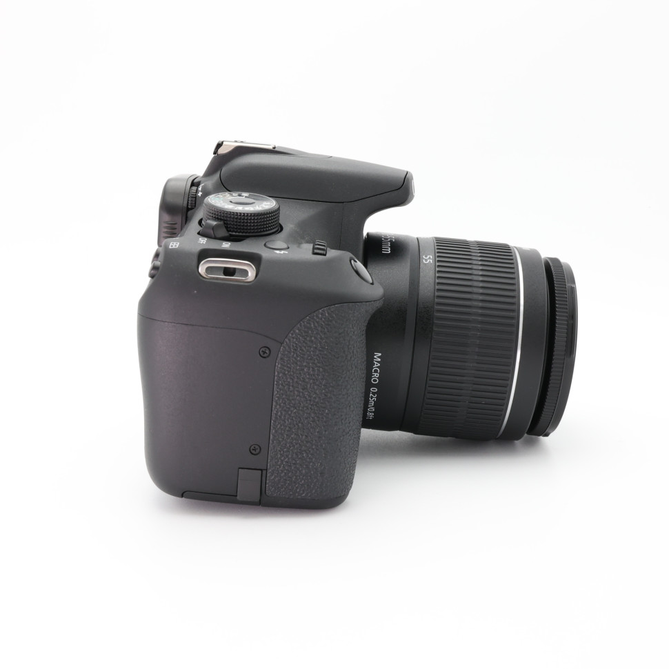 Canon EOS 1200D Kit EF-S 18-55mm III (4.000 кадров)