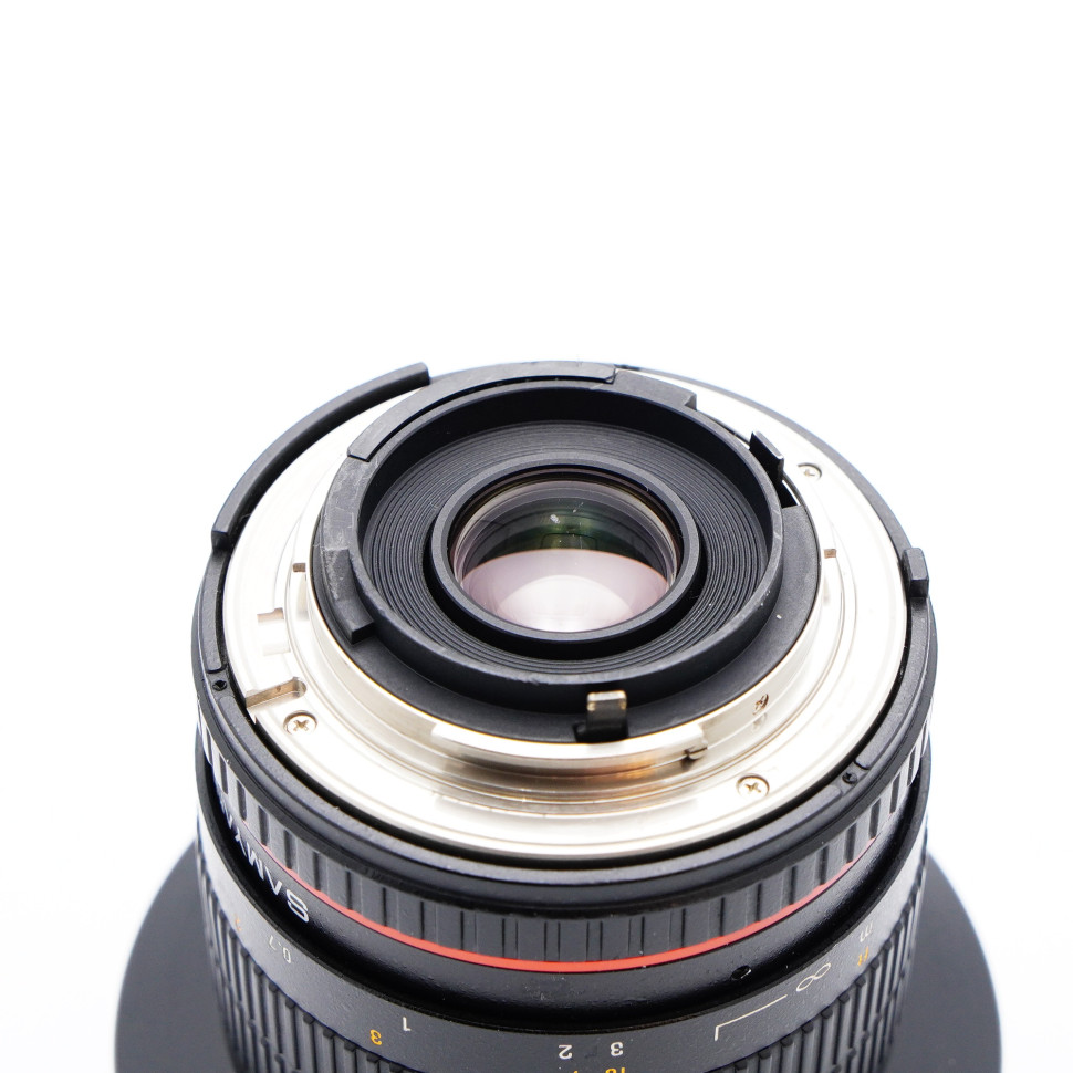 Samyang 14mm f/2.8 ED AS IF Nikon F (состояние 4)