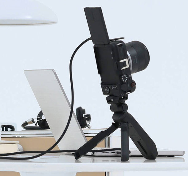 Фотоаппарат Canon EOS R50 V Body