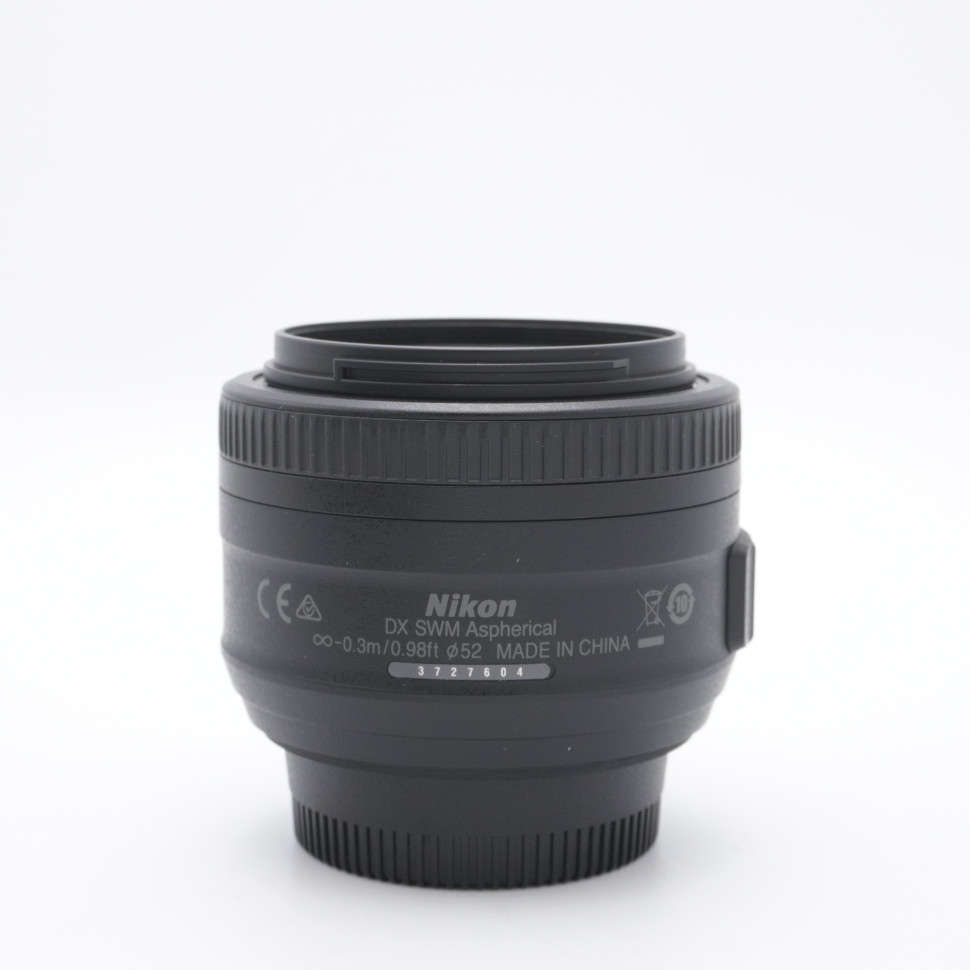 Nikkor AF-S 35mm f/1.8 G  (состояние 5-)