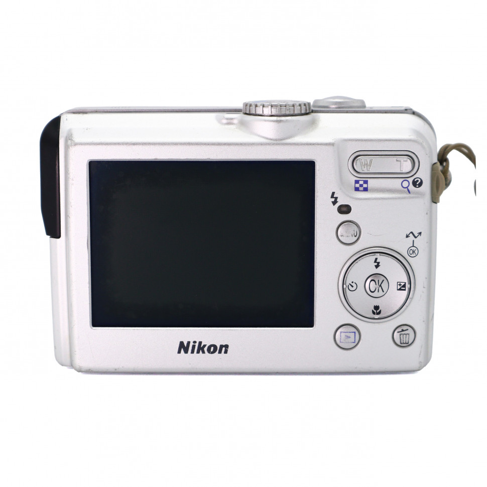 Nikon Coolpix P2 (состояние 5)