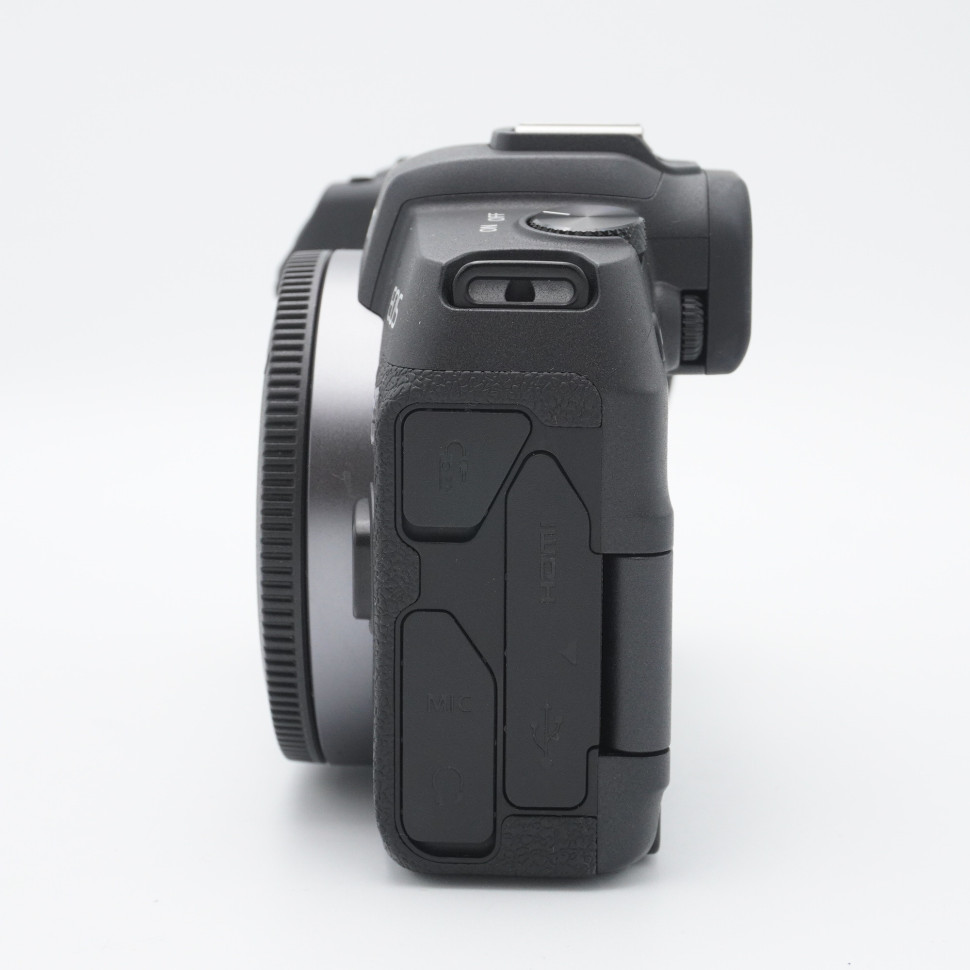 Canon EOS RP (6.000 кадров)