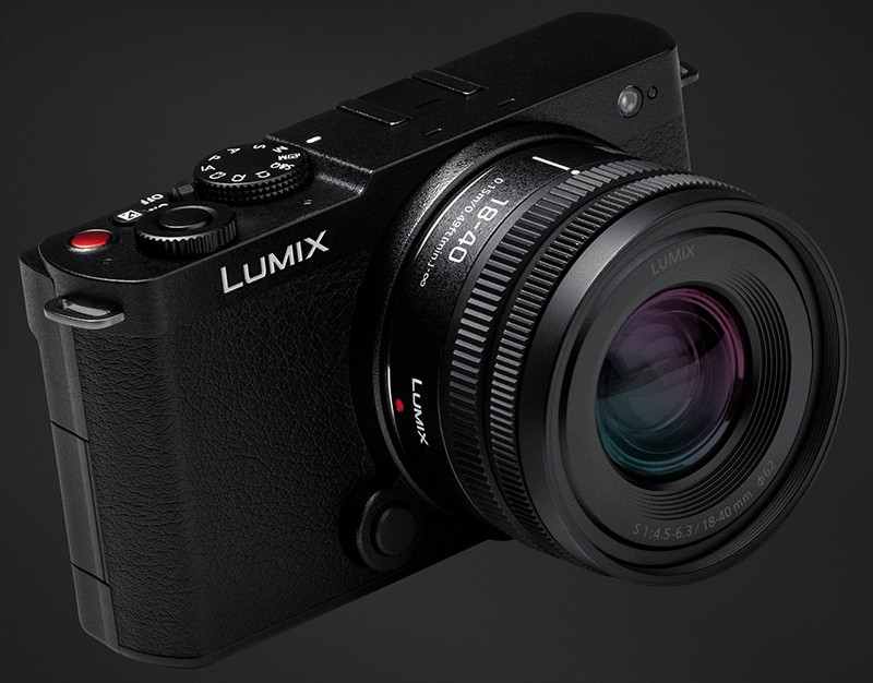 Panasonic S9  + Lumix S 18-40mm f/4.5-6.3