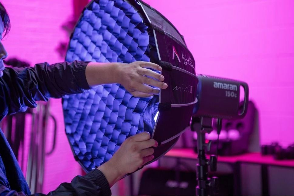 Софтбокс Aputure Light Dome Mini III с сотами (витринный экземпляр)