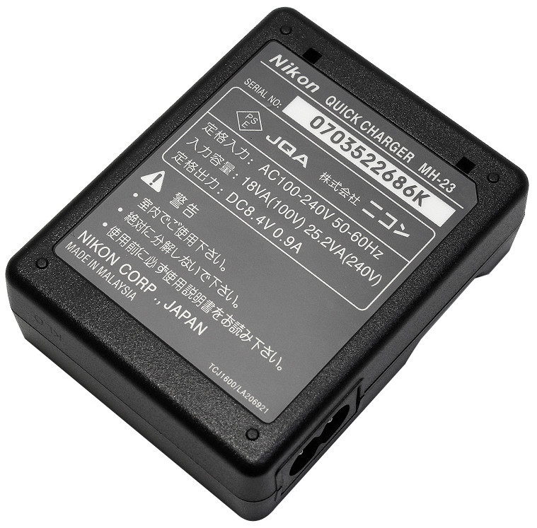 Nikon MH-23 для En-El9