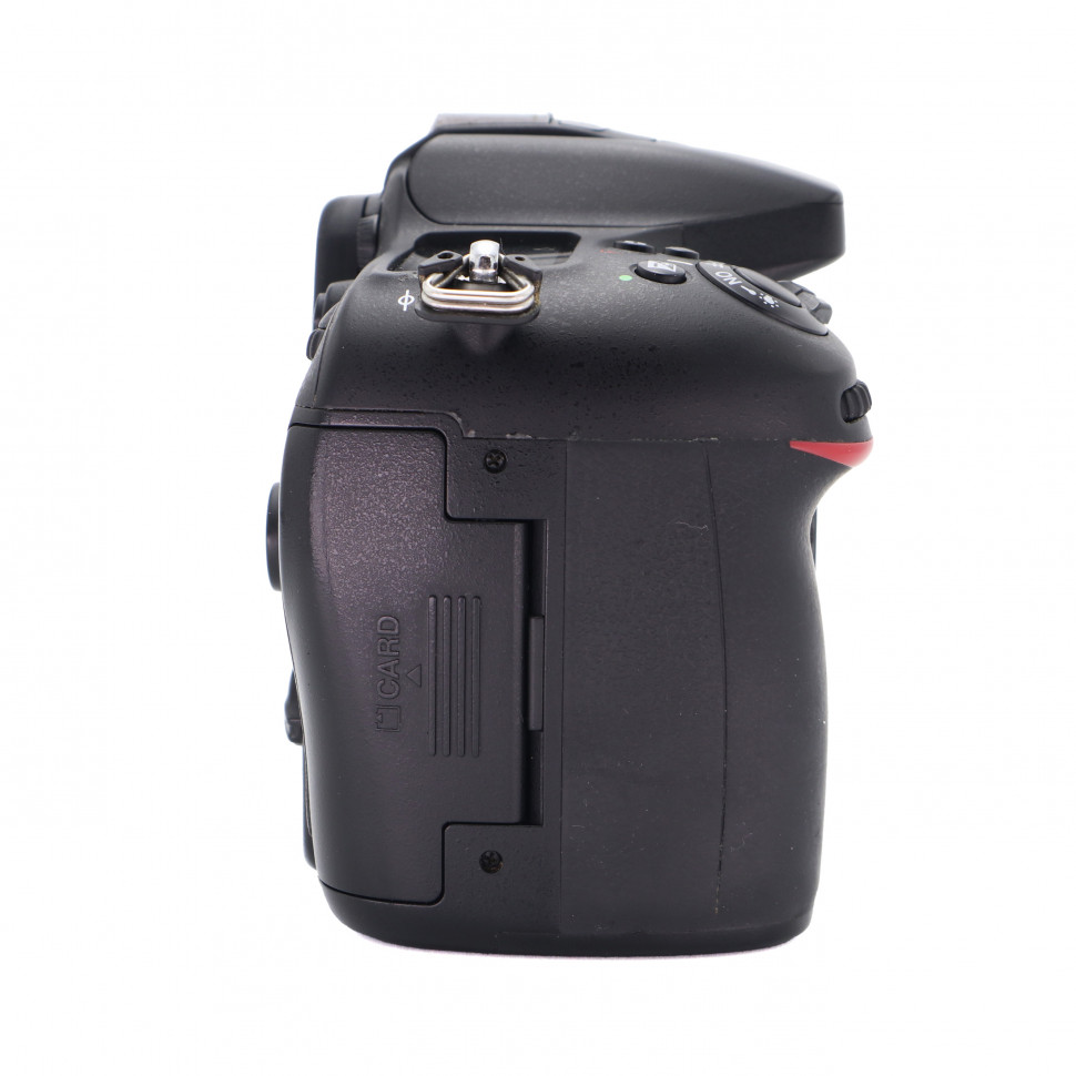 Nikon D7100 body (53000 кадров)