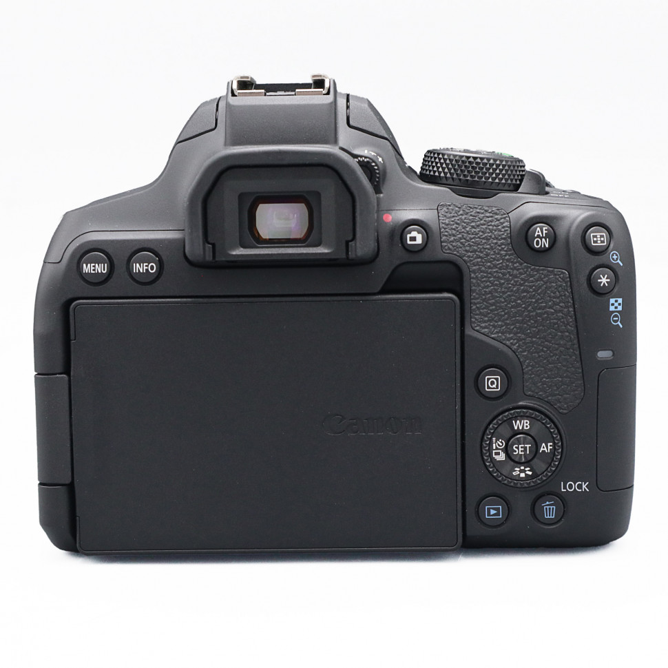 Canon EOS 850D KIT 18-55mm IS STM (9000 кадров)