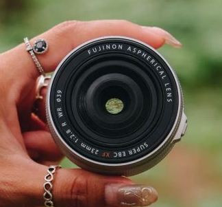 Fujifilm XF 23mm f/2.8 R WR серебристый (витринный экземпляр)