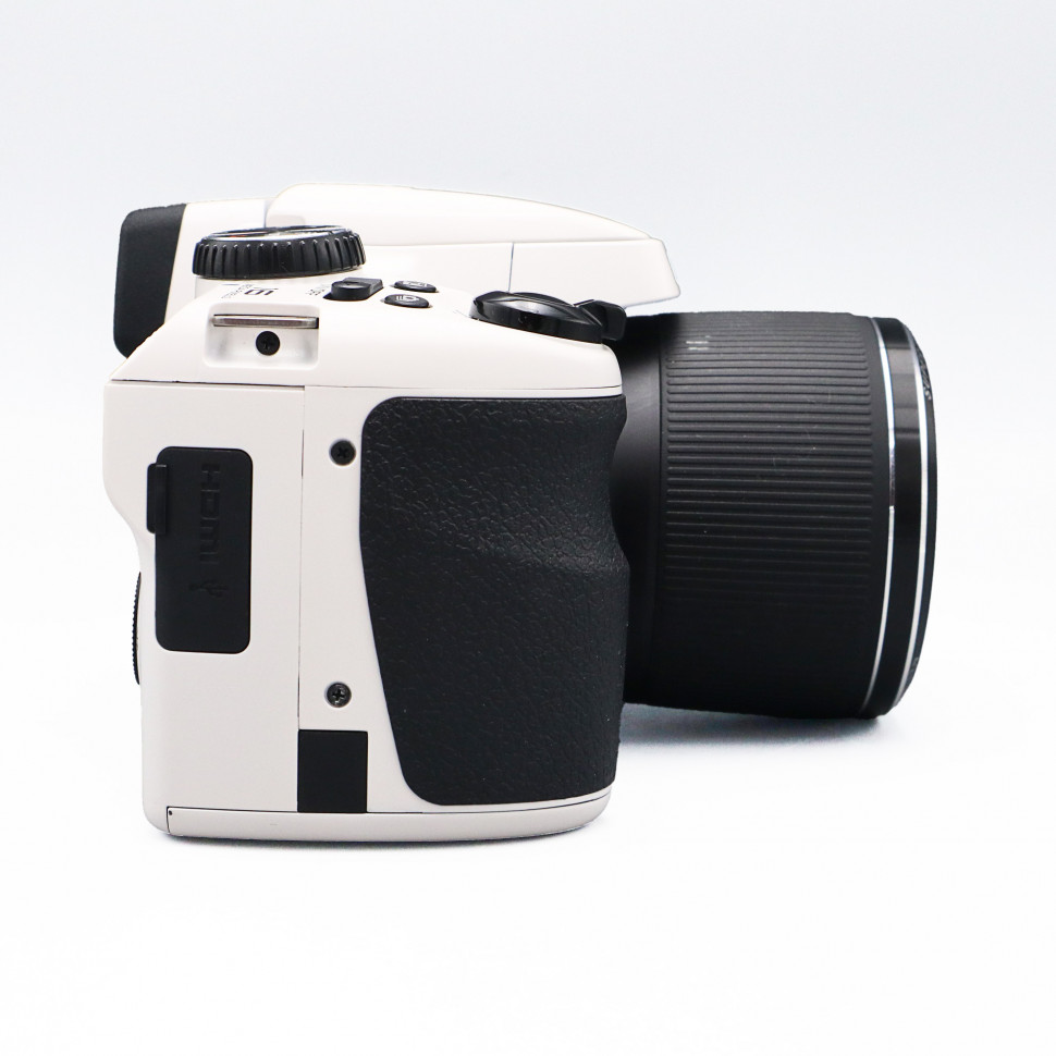 Fujifilm FinePix S8300 (состояние 5)