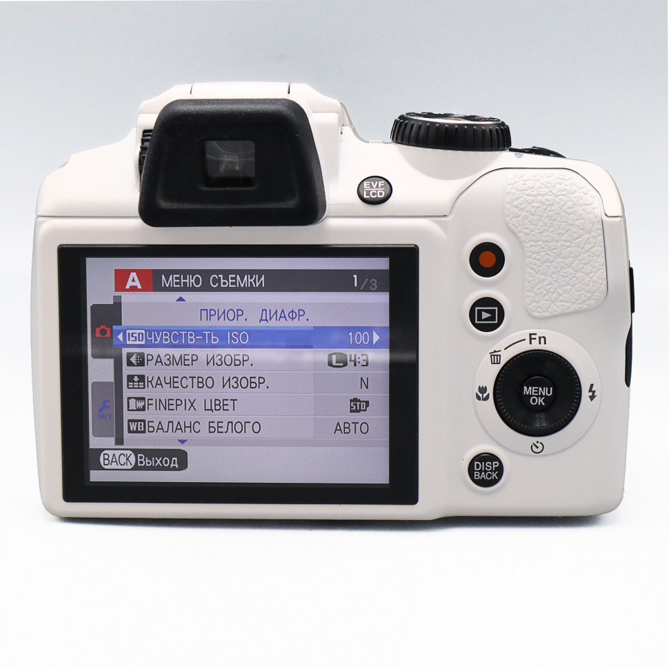 Fujifilm FinePix S8300 (состояние 5)