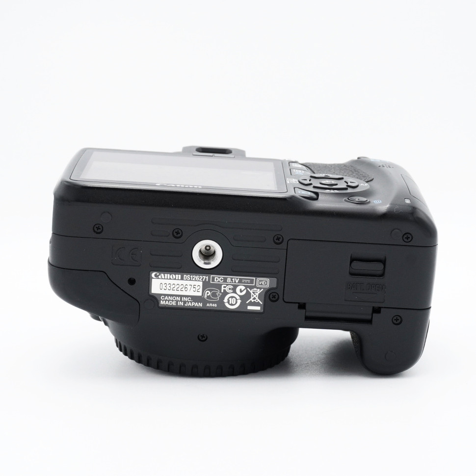 Canon EOS 550D (21.000 кадров)