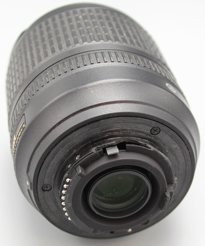 Nikon AF-S 18-105mm f/3.5-5.6 G ED DX VR (состояние 2)
