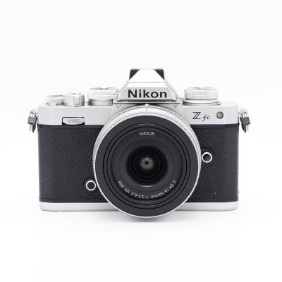 Nikon Zfc kit 16-50mm VR (6350 кадров)