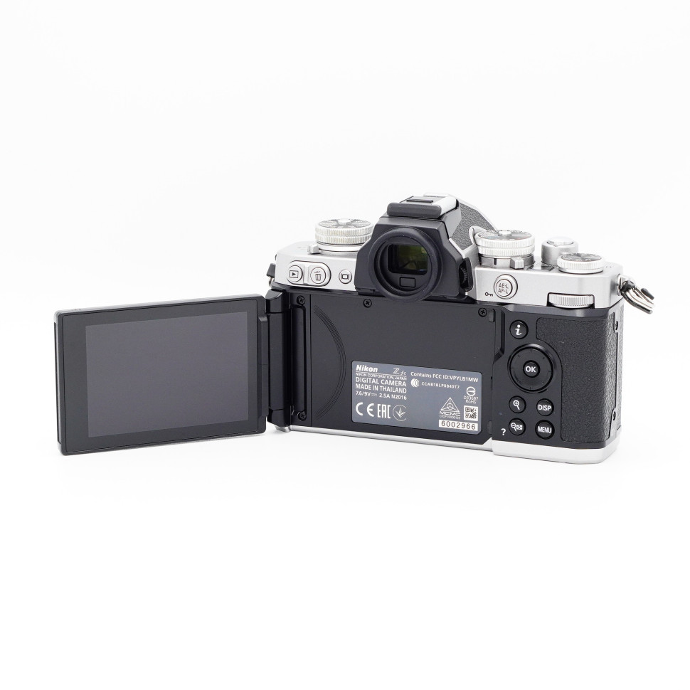 Nikon Zfc kit 16-50mm VR (6350 кадров)