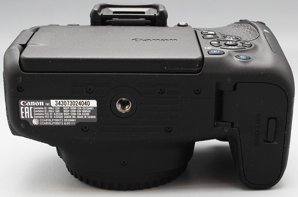Canon EOS 800D (24 кадра)