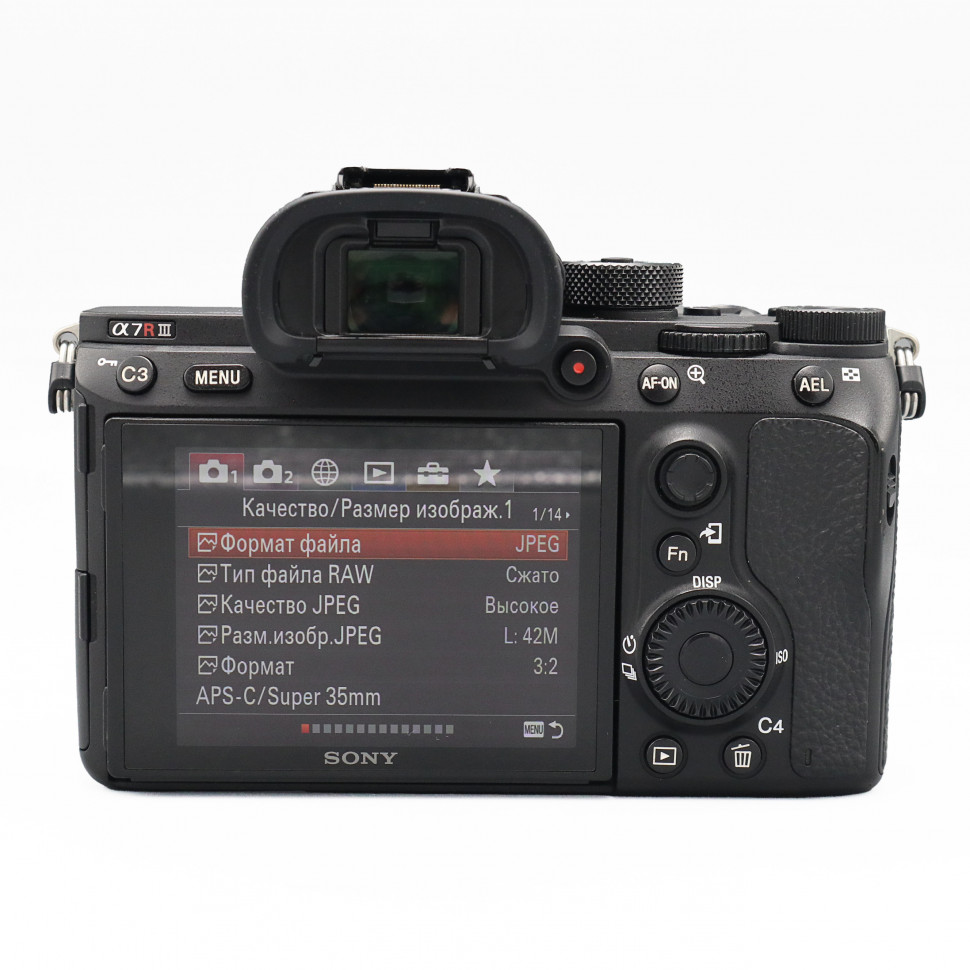Sony A7R III (51.000 кадров)