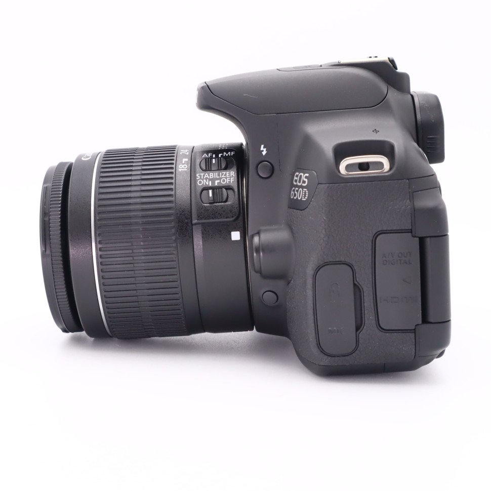 Canon EOS 650D Kit EF-S 18-55mm IS III (4.000 кадров)