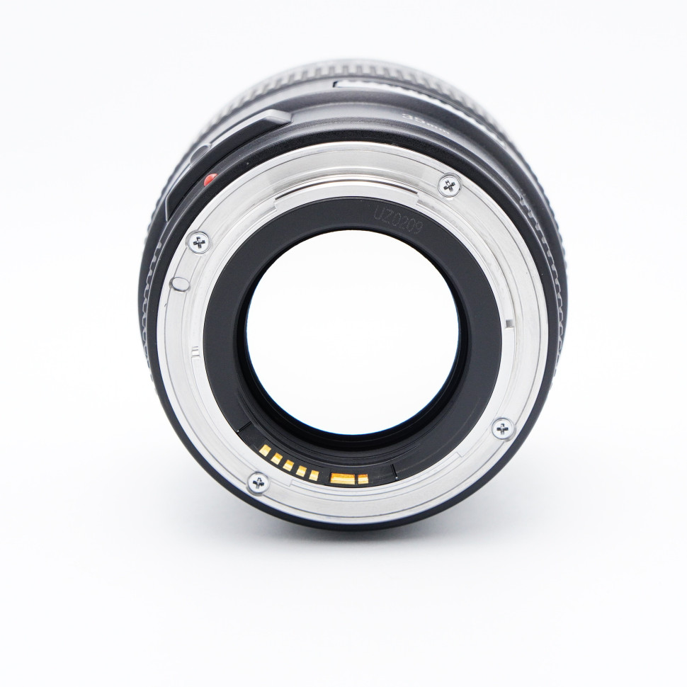 Canon EF 35mm f/1.4L USM (состояние 5-)
