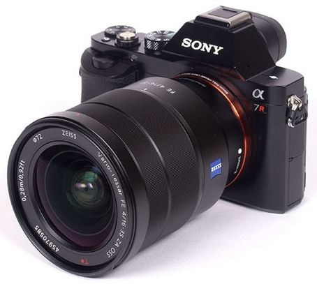 Sony Carl Zeiss Vario-Tessar T* FE 16-35mm f/4 ZA OSS (SEL1635Z)