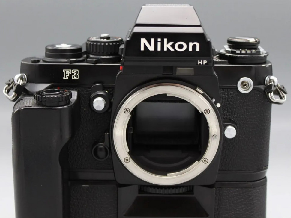 Nikon F3 HP + MD-4