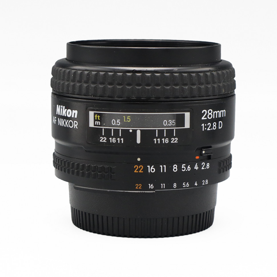 Nikon 28mm f/2.8 D Nikkor (сост. 4)