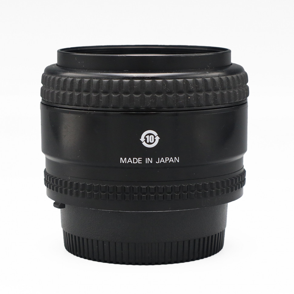 Nikon 28mm f/2.8 D Nikkor (сост. 4)