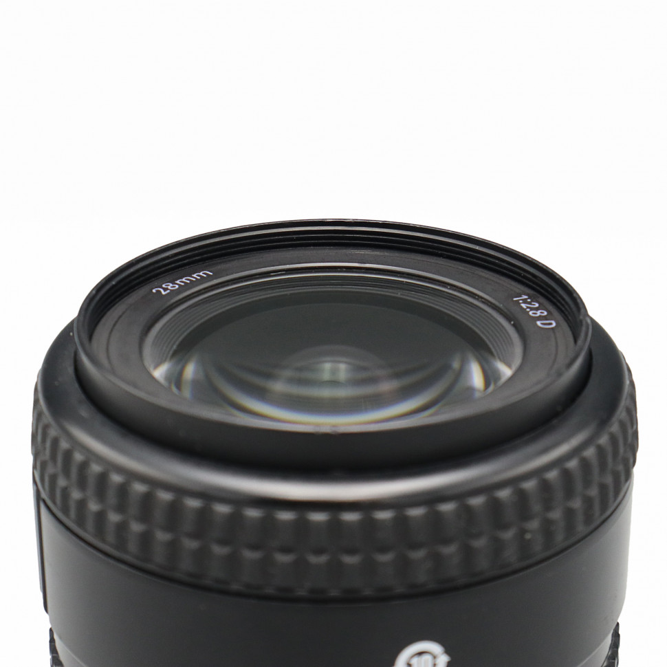 Nikon 28mm f/2.8 D Nikkor (сост. 4)