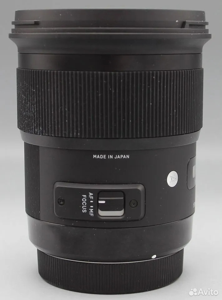 Sigma 50mm f/1.4 DG HSM Art Canon  (состояние 5-)