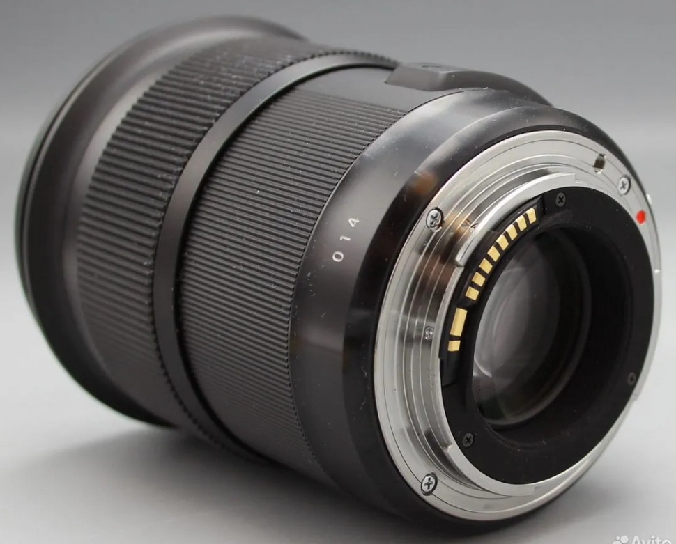 Sigma 50mm f/1.4 DG HSM Art Canon  (состояние 5-)