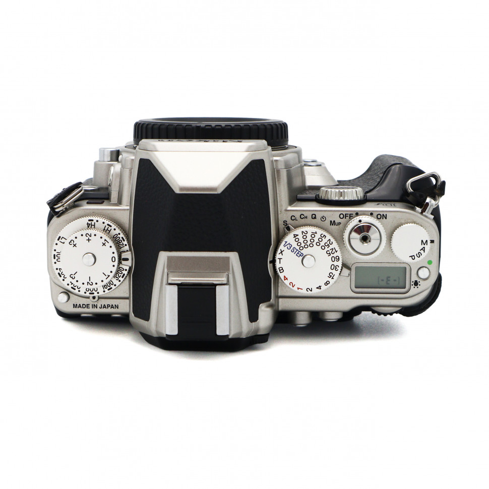 Nikon Df body (30.400 кадров)