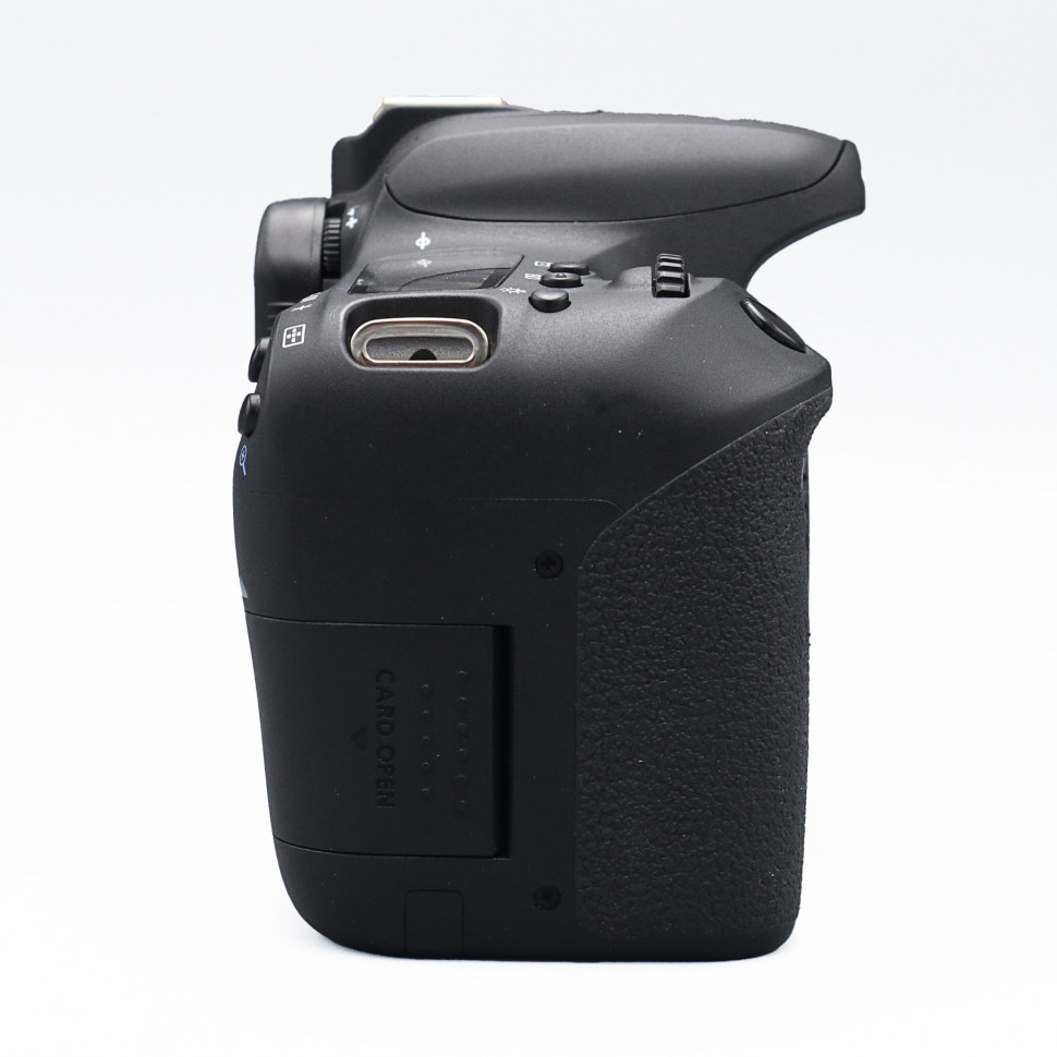 Canon EOS 77D (43.000 кадров)