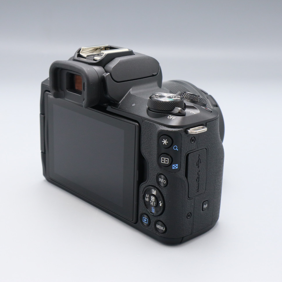 Canon EOS M50 Mark II Kit 15-45mm (2000 кадров)