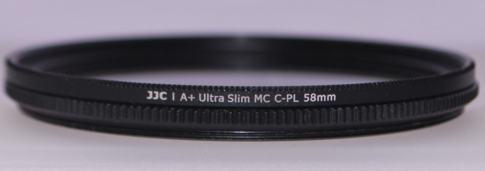 JJC Iltra Slim MC CPL 58mm