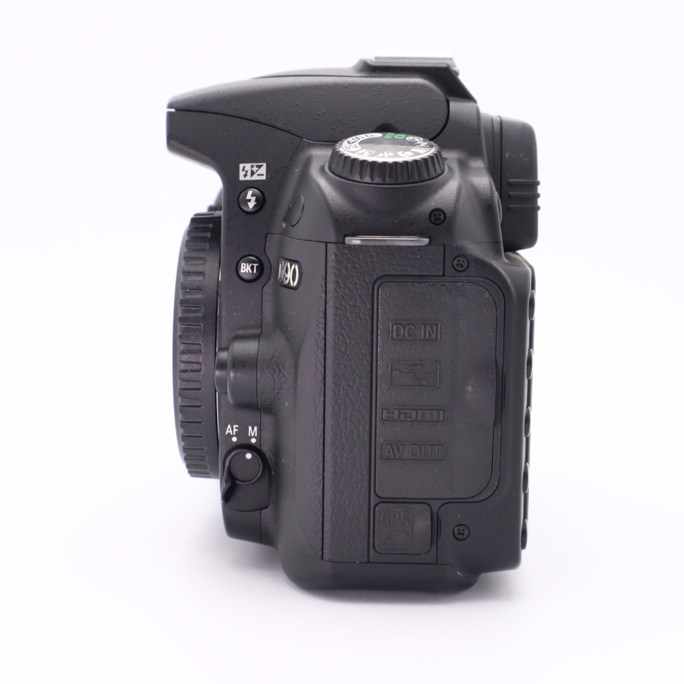 Nikon D90 (4.000 кадров)