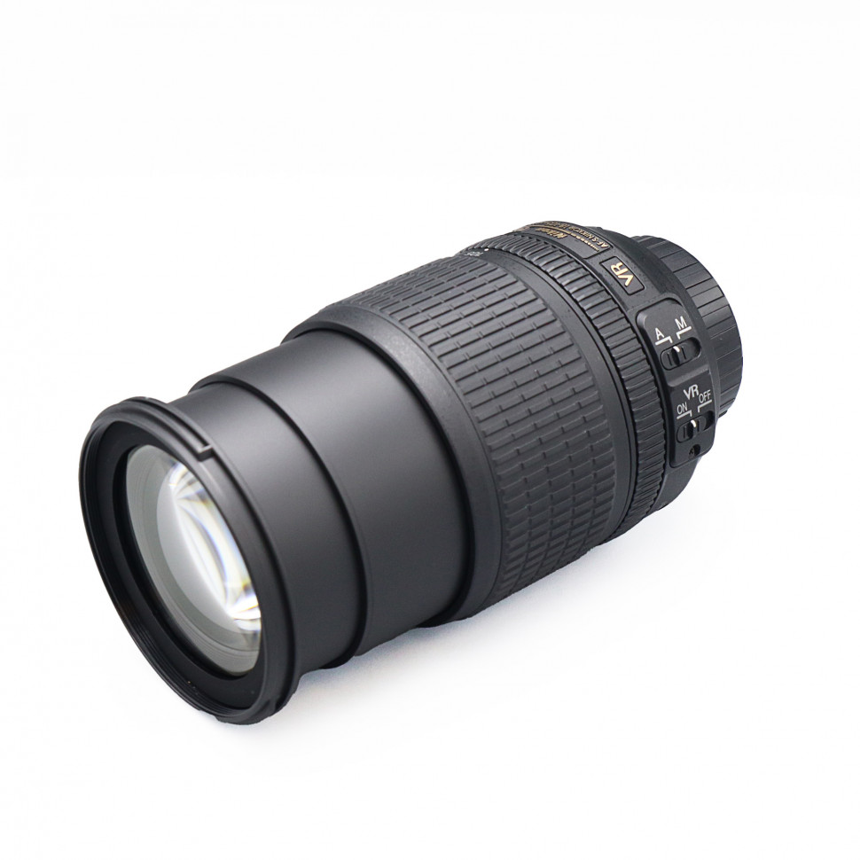 Nikkor AF-S 18-105mm f/3.5-5.6 G ED VR (like new)