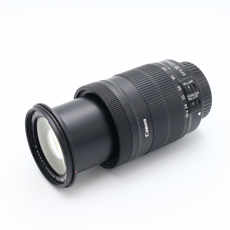 Canon EF-S 18-135mm f/3.5-5.6 IS  (состояние 4)