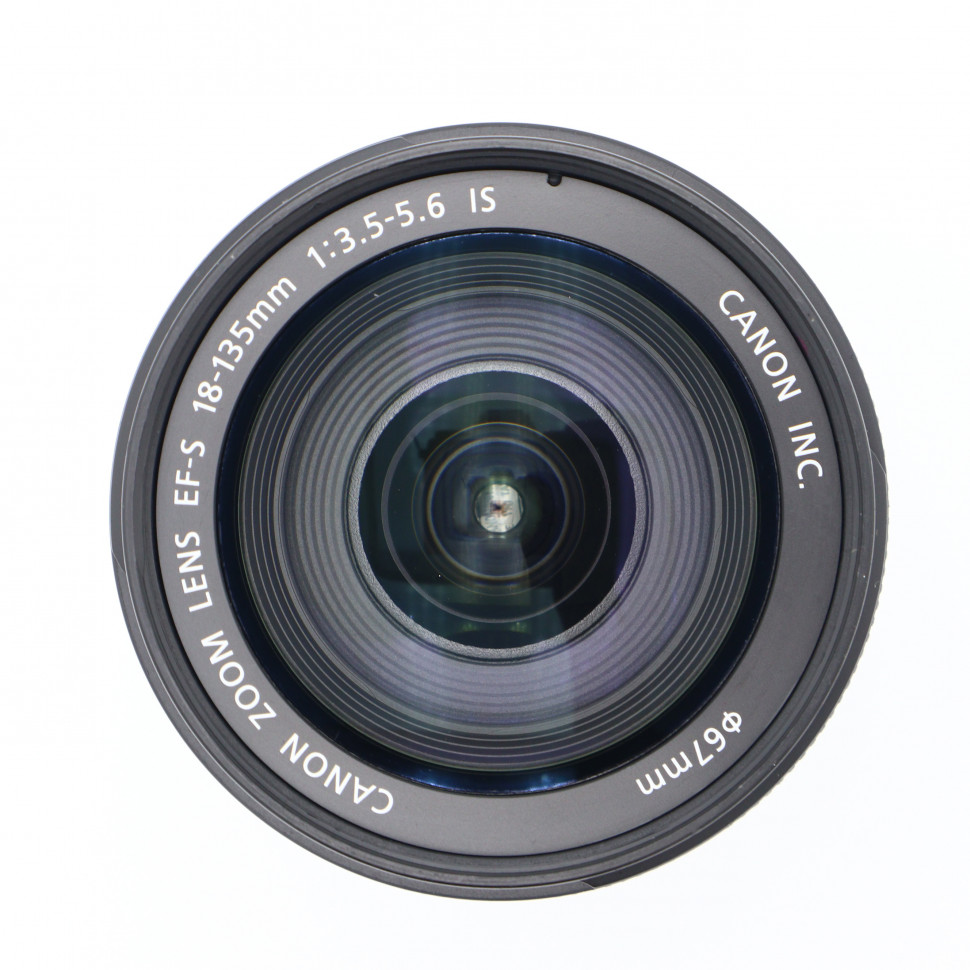 Canon EF-S 18-135mm f/3.5-5.6 IS  (состояние 4)