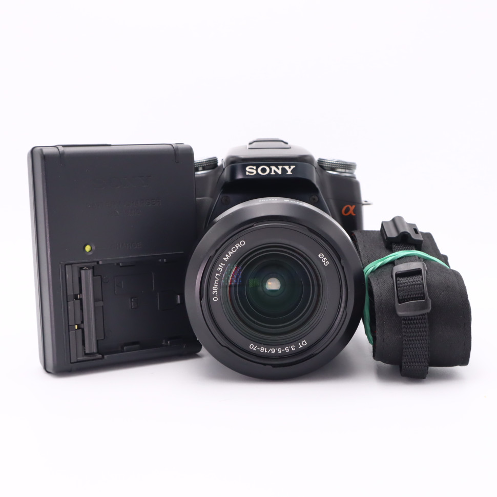 Sony DSLR-A100 Kit DT 18-70mm (состояние 4)