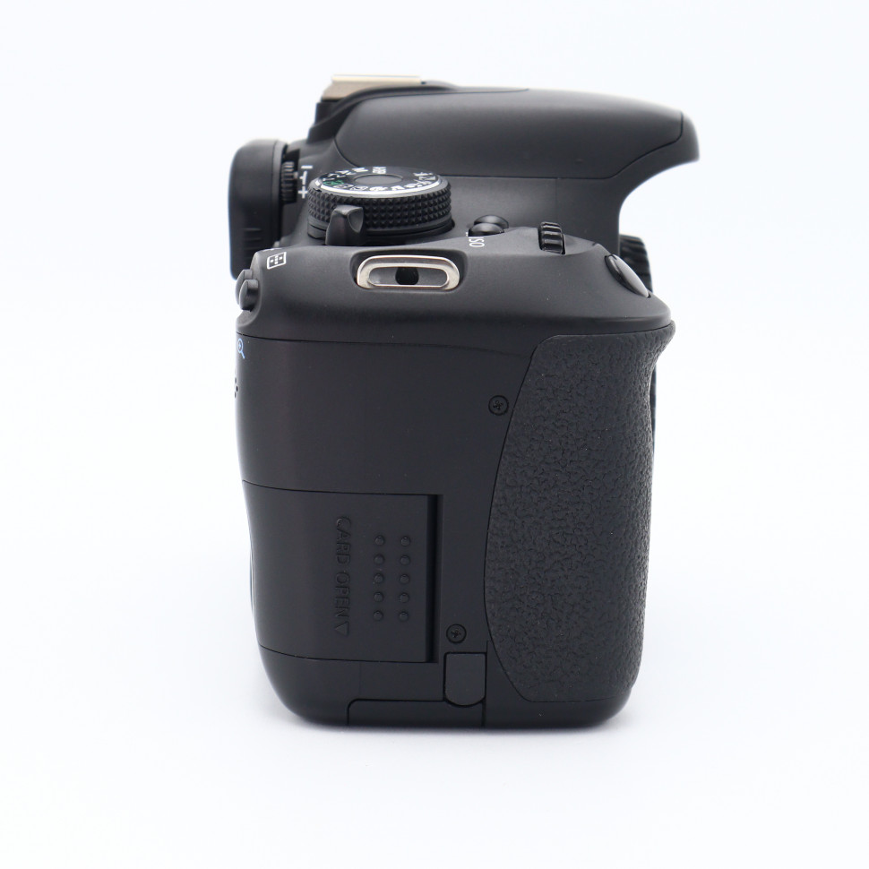 Canon EOS 600D (17.900 кадров)